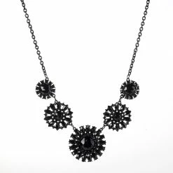 Budget ⌛ Ashley-Cooper Necklaces & Pendants Ashley Cooper™ Black Beaded Circle Flower Bib Necklace 🔔