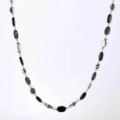 Coupon 🤩 Ashley-Cooper Necklaces & Pendants Ashley Cooper™ Silver & Black Beaded Short Statement Necklace ✨