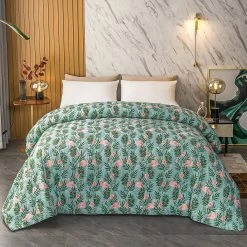 Wholesale 🎁 Ashley-Cooper Quilts & Bedspreads Ashley Cooper™ Montego Bay Print Quilt 🔥