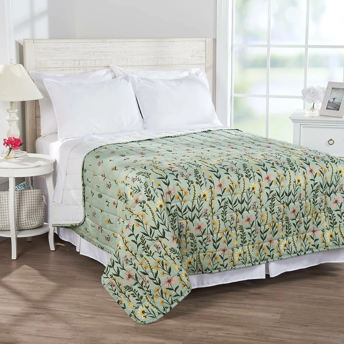 Top 10 ⌛ Ashley-Cooper Quilts & Bedspreads Ashley Cooper™ Wildflower Border Printed Quilt 🎉 3 Top 10 ⌛ Ashley-Cooper Quilts & Bedspreads Ashley Cooper™ Wildflower Border Printed Quilt 🎉